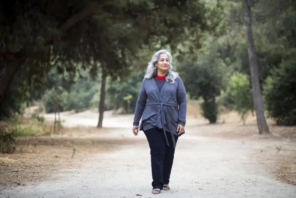 Μικρότερος ο κίνδυνος άνοιας για τις ηλικιωμένες που περπατάνε περισσότερο