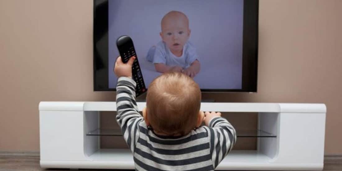 Τριπλάσια πιθανότητα εμφάνισης αυτισμού για αγόρια που βλέπουν πολύ τηλεόραση