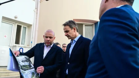 mitsotakis-tep-asklhpieio-voulas