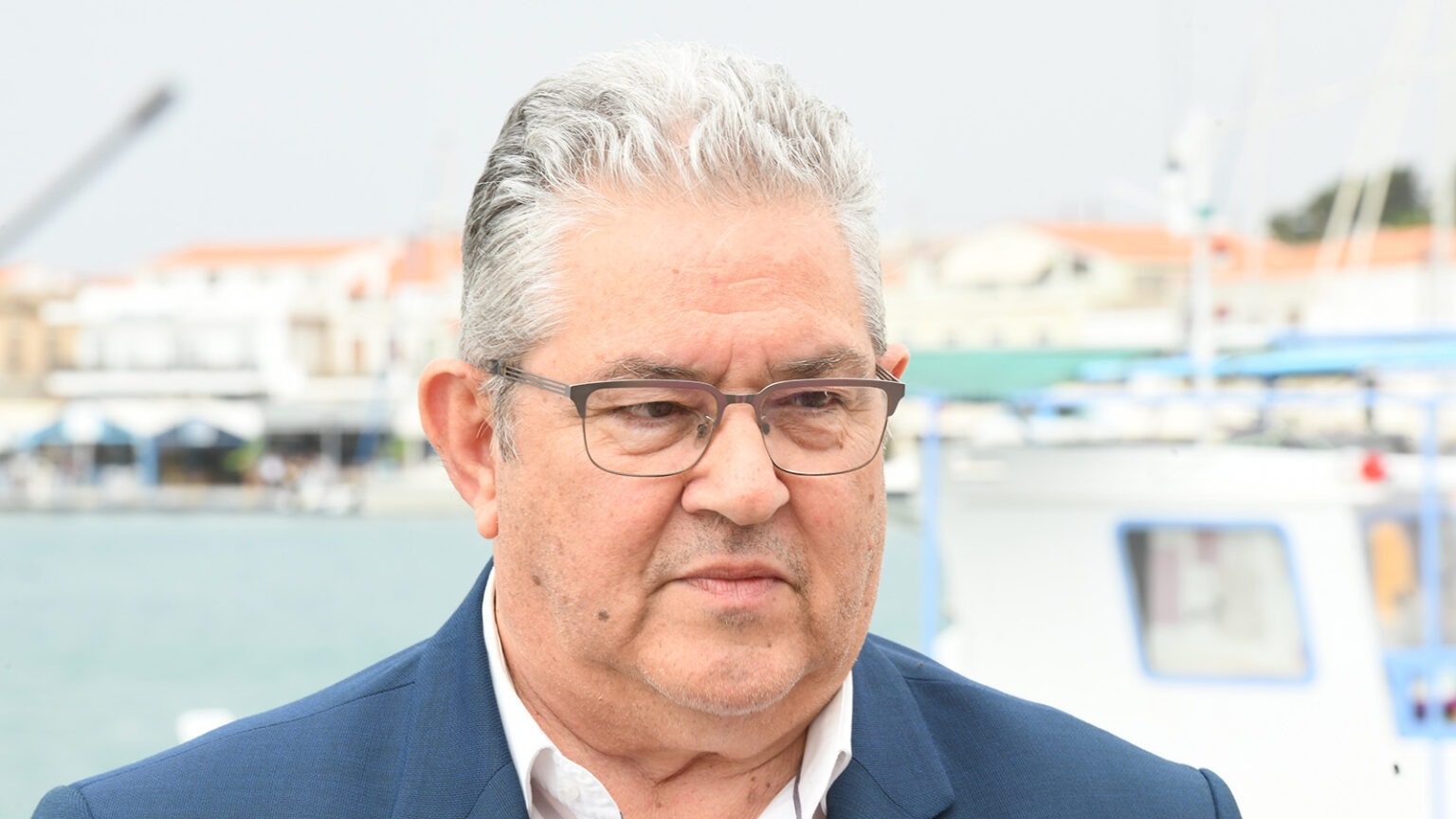 Κουτσούμπας-Σάμος-νοσοκομείο