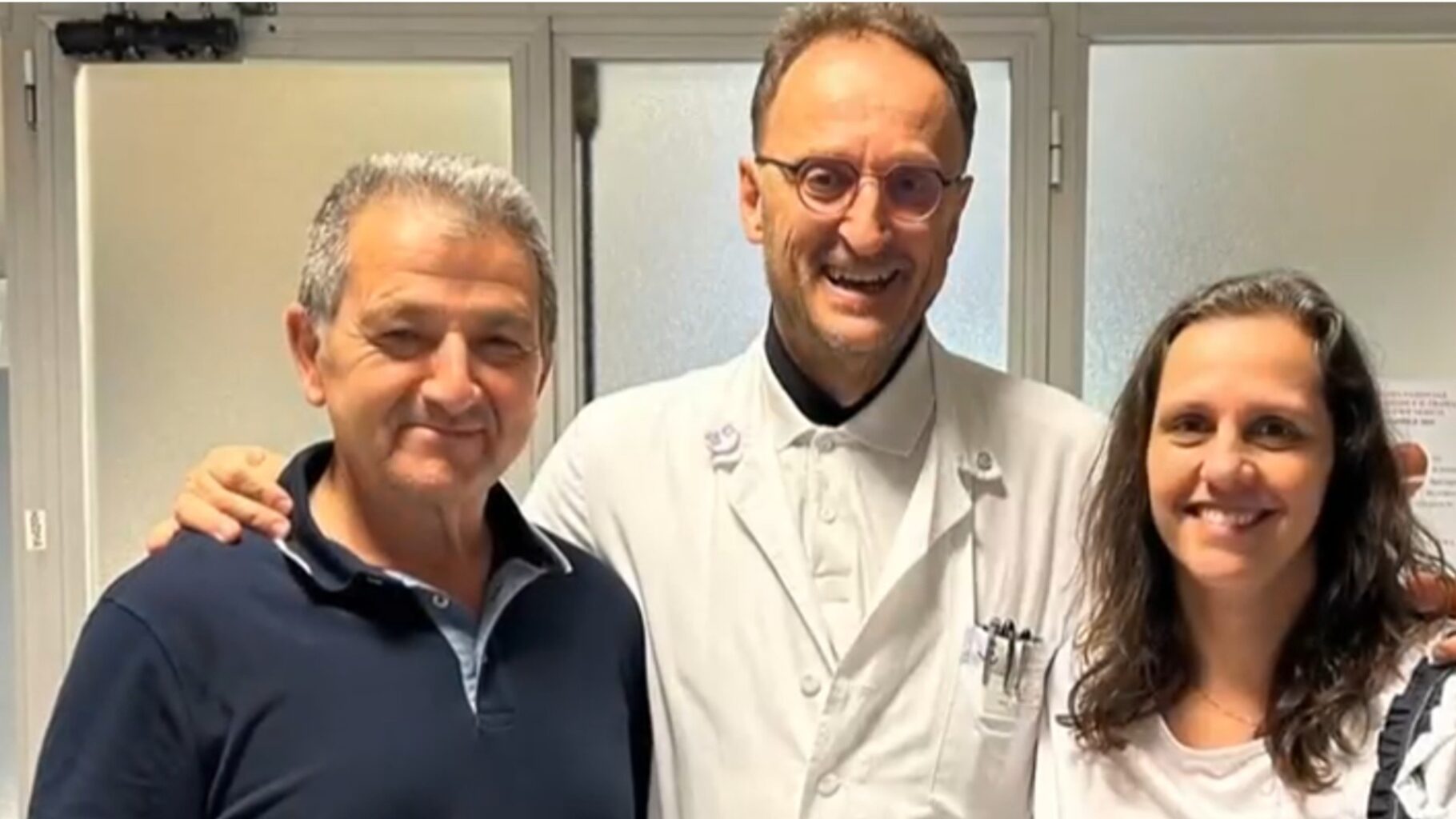 Συγκινεί ο πατέρας του 15χρονου που υπεβλήθη σε μεταμόσχευση ήπατος: Ευχαριστώ το αγγελούδι που έσωσε το δικό μου