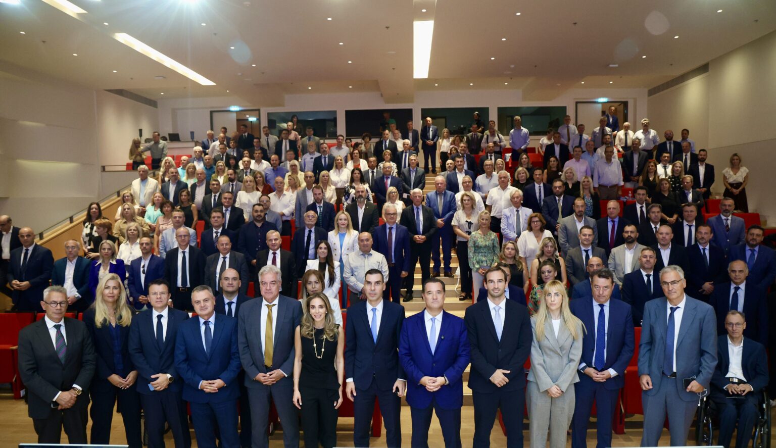 Ηγεσία-Υπ.-Υγείας-προς-διοικητές-ΕΣΥ:-Αλλάζουμε-το-σύστημα-με-λογοδοσία,-αξιολόγηση-και-επίκεντρο-τον-ασθενή