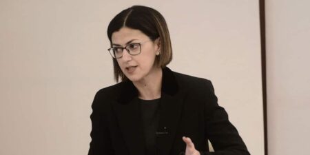 Αγαπηδάκη AIDS