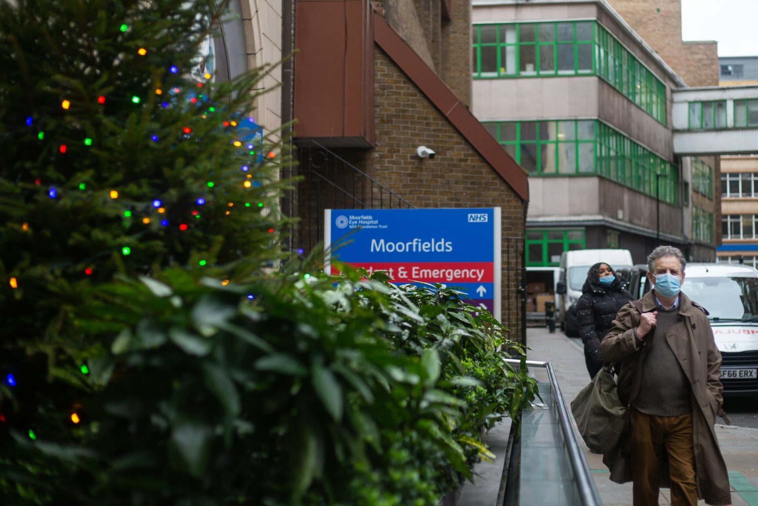 Βρετανία: Τα νοσοκομεία αντιμετωπίζουν ένα από τα “χειρότερα σενάρια” από υπεργρίπη, προειδοποιούν οι γιατροί υπεργρίπη