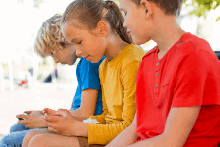 απαγόρευση των μέσων κοινωνικής δικτύωσης