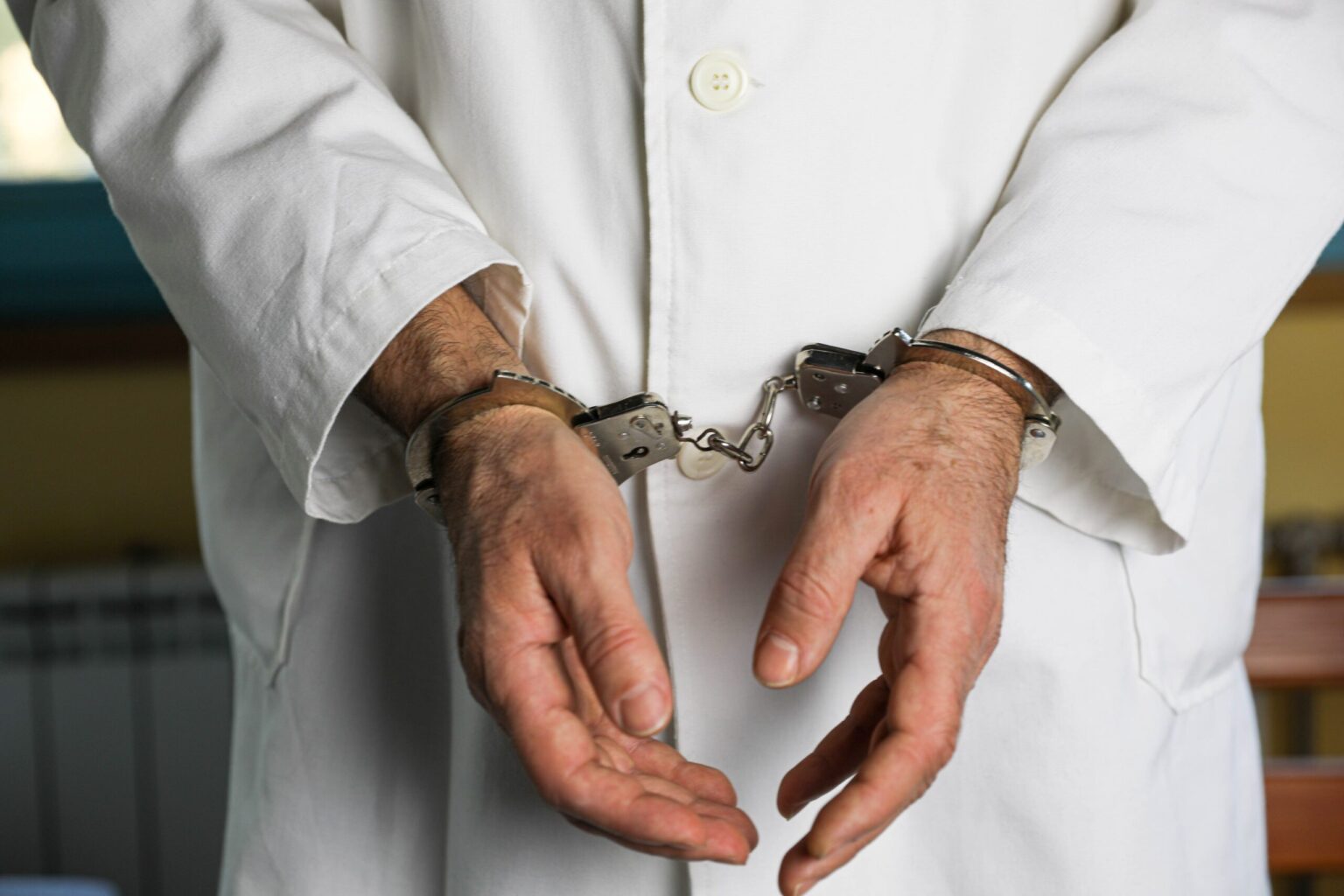 φυλακή φαρμακοποιός