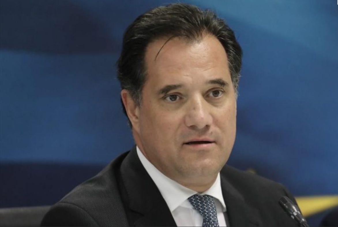 «Δεν αφήνουμε κανέναν πίσω»: Τα εύσημα Γεωργιάδη στο ΕΚΑΒ μετά τη διακομιδή των τραυματιών ΠΑΟΚ τροχαίο