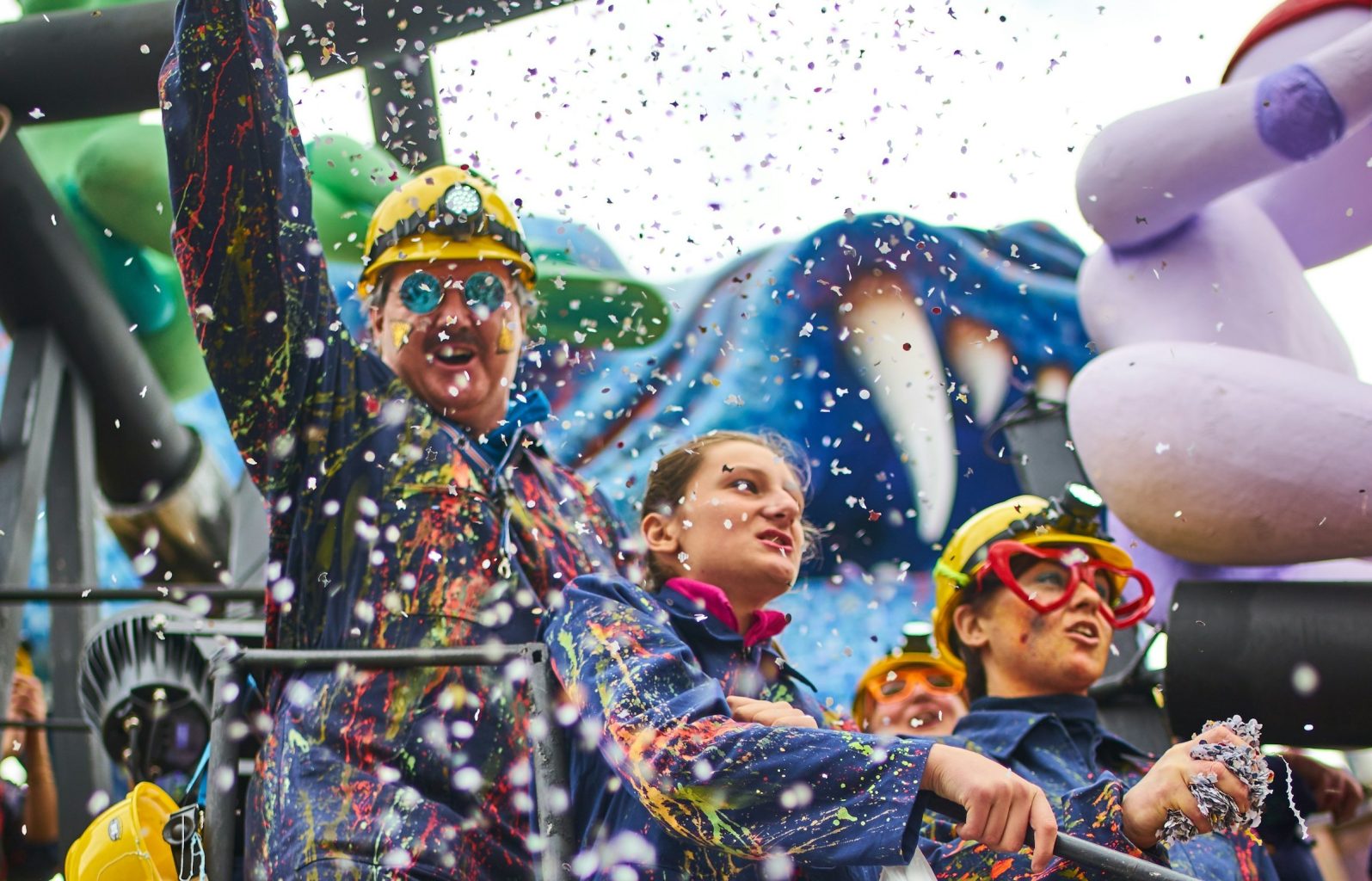 απόκριες μάτια